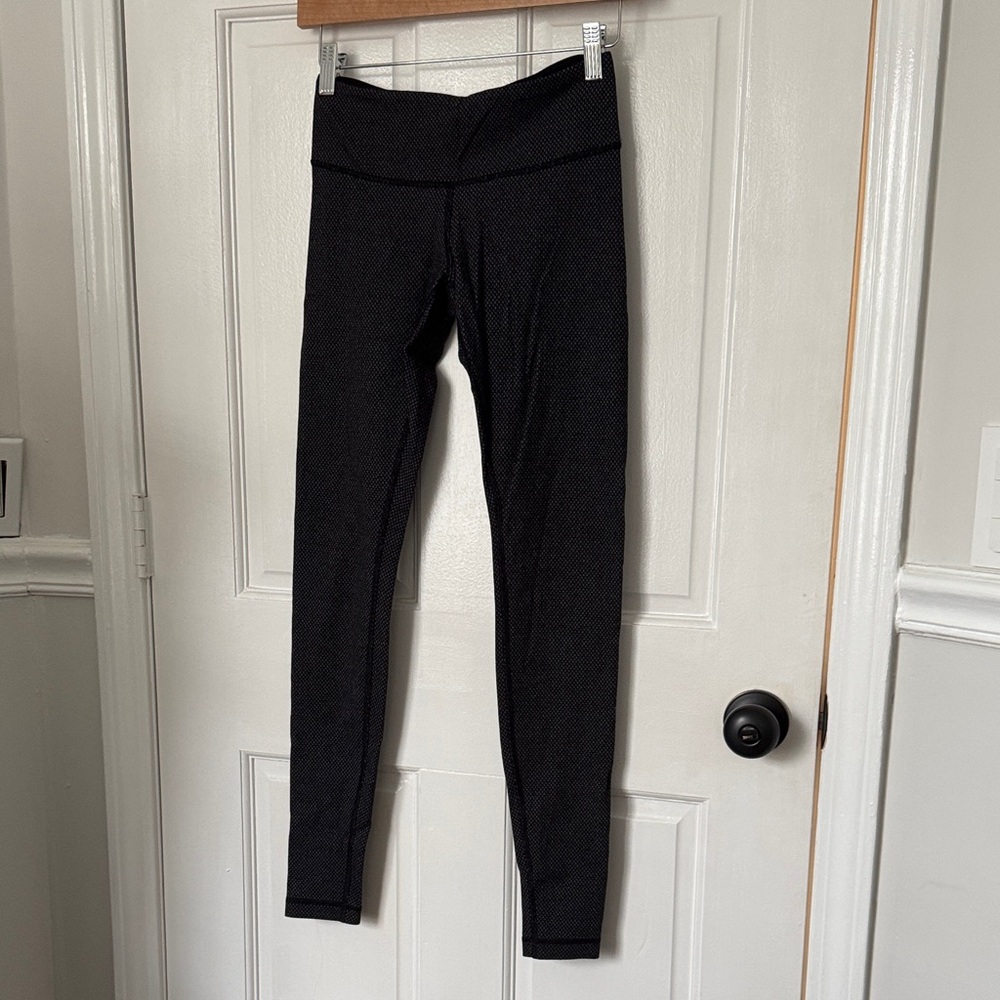lululemon athletica Black White Diamond Pattern Leggings